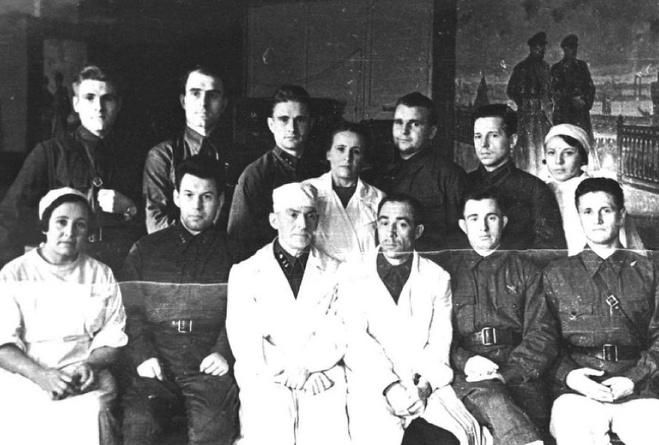 медперсонал одного из омских госпиталей