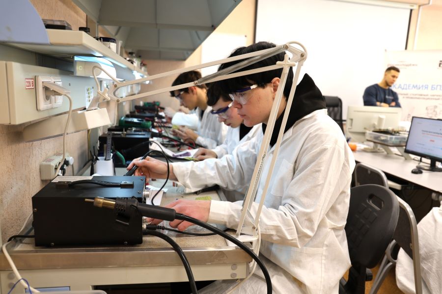 ����������� � ������ � ���������� � ������������ ����