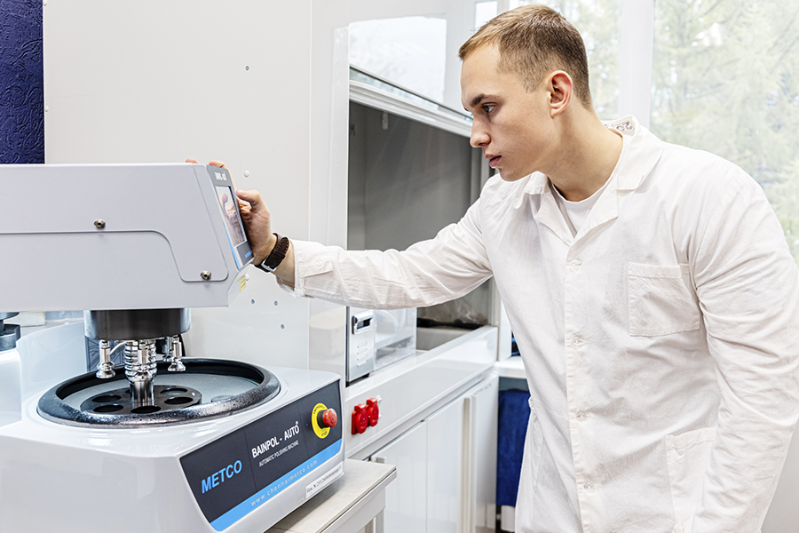 ����� ������� 9 ��� ������ �� �������� ������������� ������ ������-������������ �������� ��������������