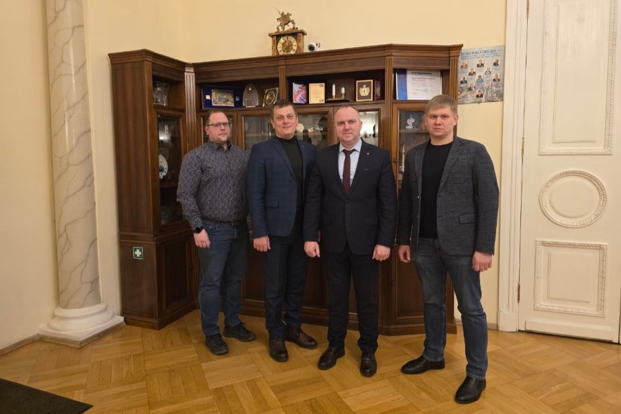 ����� ��������� ���������: �������� ���������� �� �������� � ���� �������ջ