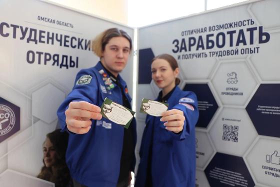 15    13  13:00      .