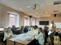 Студенты четвёртого курса направления Сервис недвижимости провели занятия в форме деловой игры. Студенты четвёртого курса направления Сервис недвижимости провели занятия в форме деловой игры.