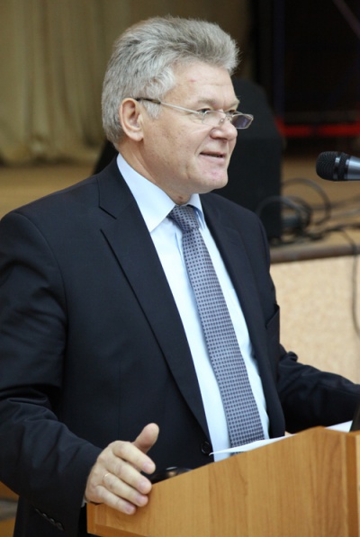 13      VIII  -   ,   ,  70- .