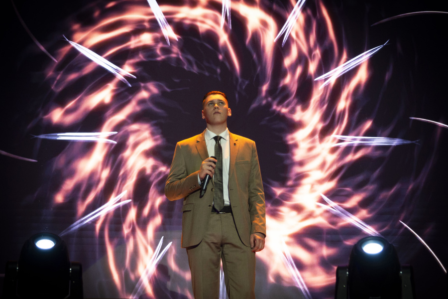  ,       :    Spring Festival