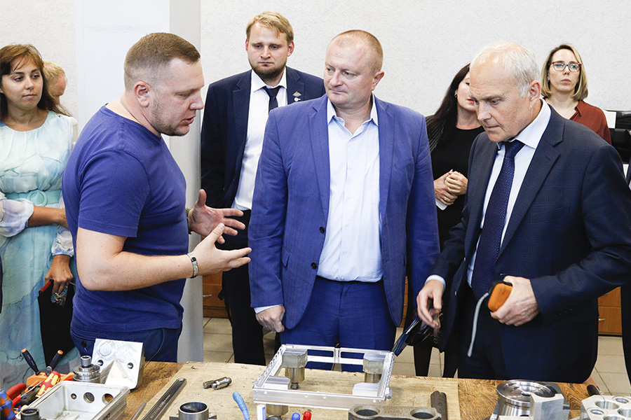 ���� ���� � ����� �������� ������ �������� ����������� �����������