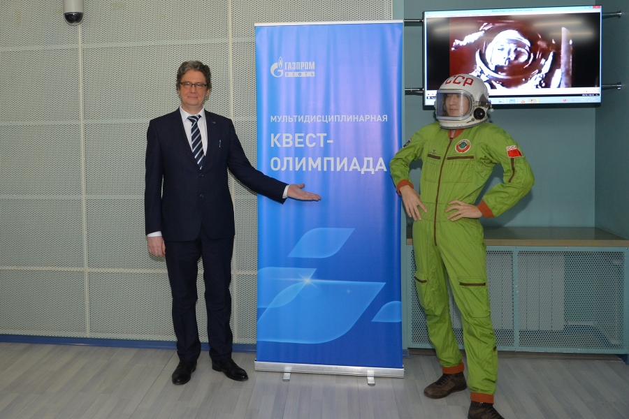  !  -    -   10-       -ǻ