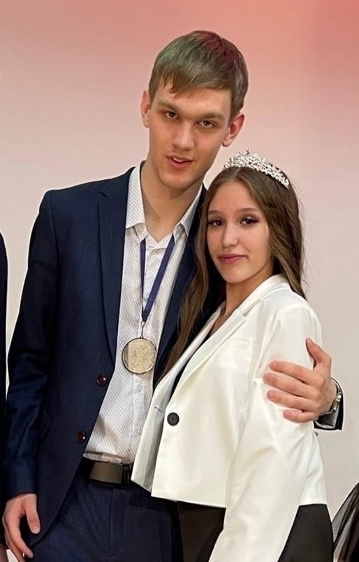    ,    "     - 2023" ...