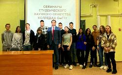 👨‍🎓     👩‍🎓